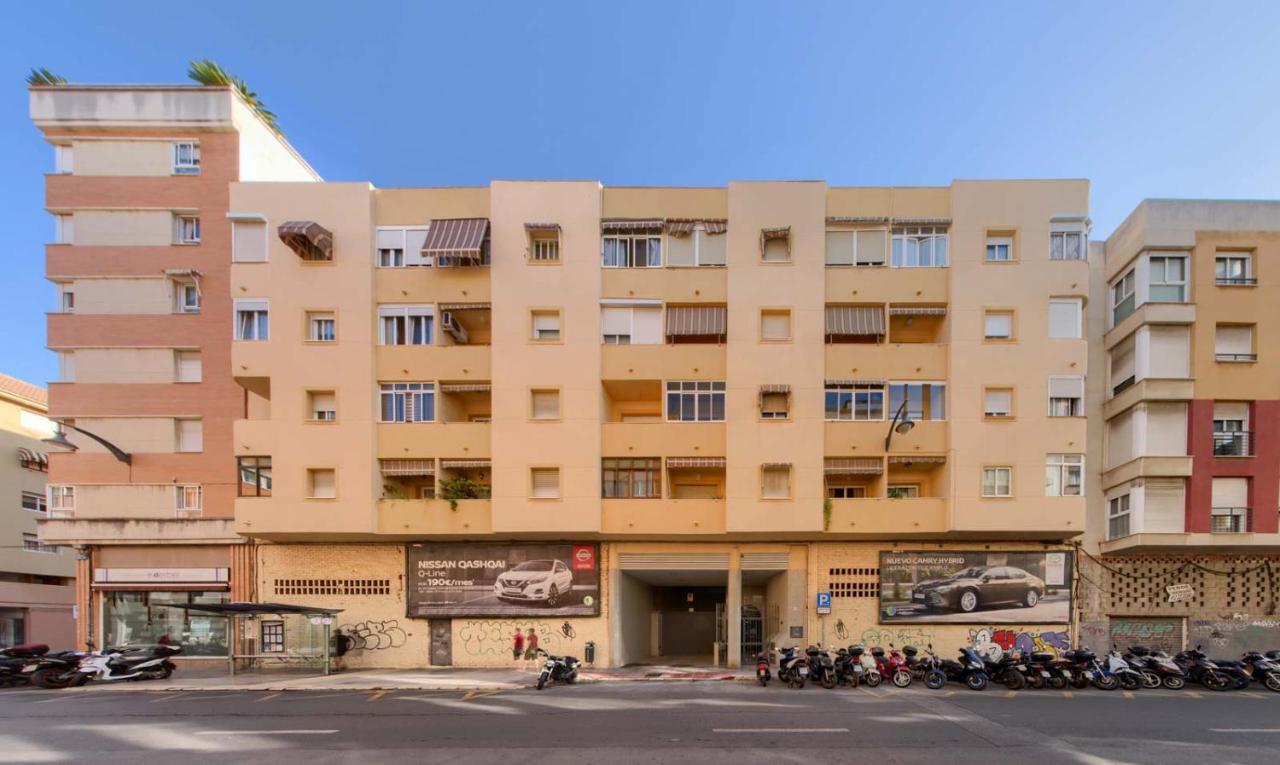 Holidays2Malaga Plaza De Toros Vieja & Parking Opcional Екстериор снимка